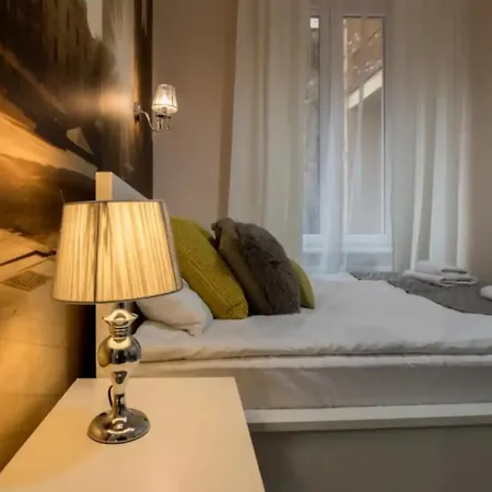One Bedroom Apartment - Dluga 30 Street Cracovia Esterno foto